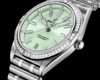 Swiss fake Breitling watches are delicate with steel material.